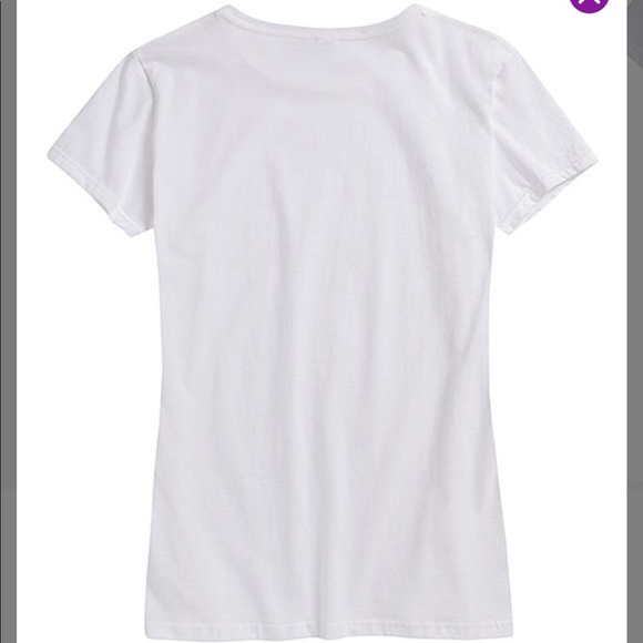 White Beach Sunglasses Tee - Picture 3 of 4